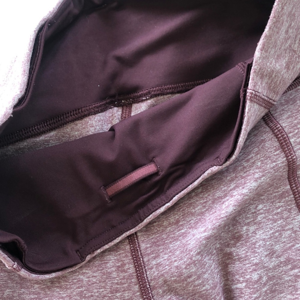 Lululemon pink rouched legging high rise - Picture 2 of 4